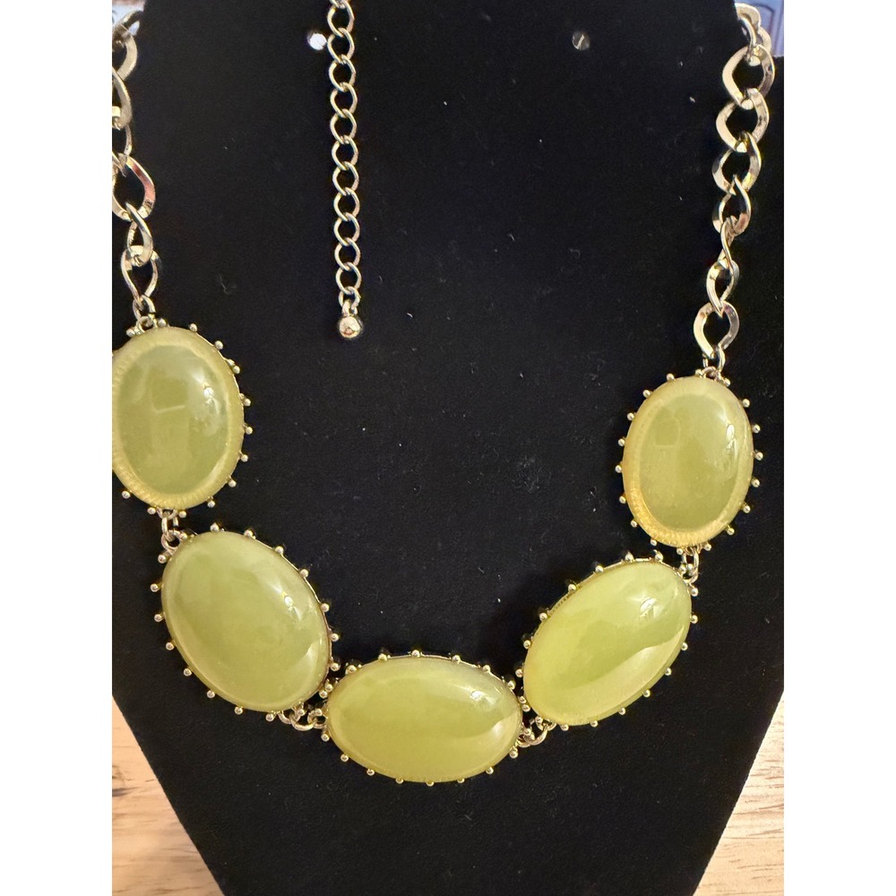 Gold Tone Statement Necklace Olive Green Oval Cabochon Chunky Chain Adjustable